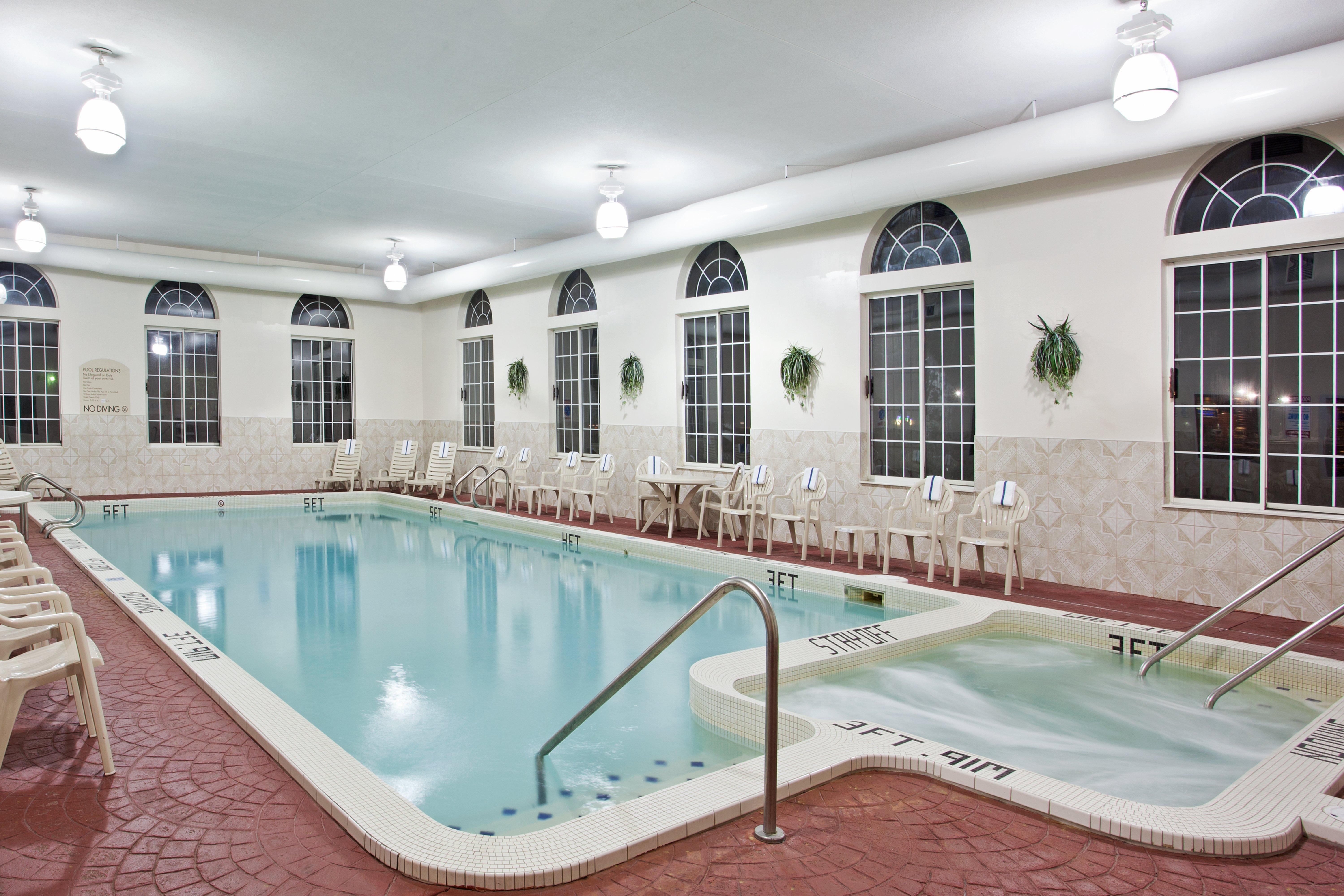 Holiday Inn Express Birch Run-Frankenmuth Area By Ihg Exterior photo