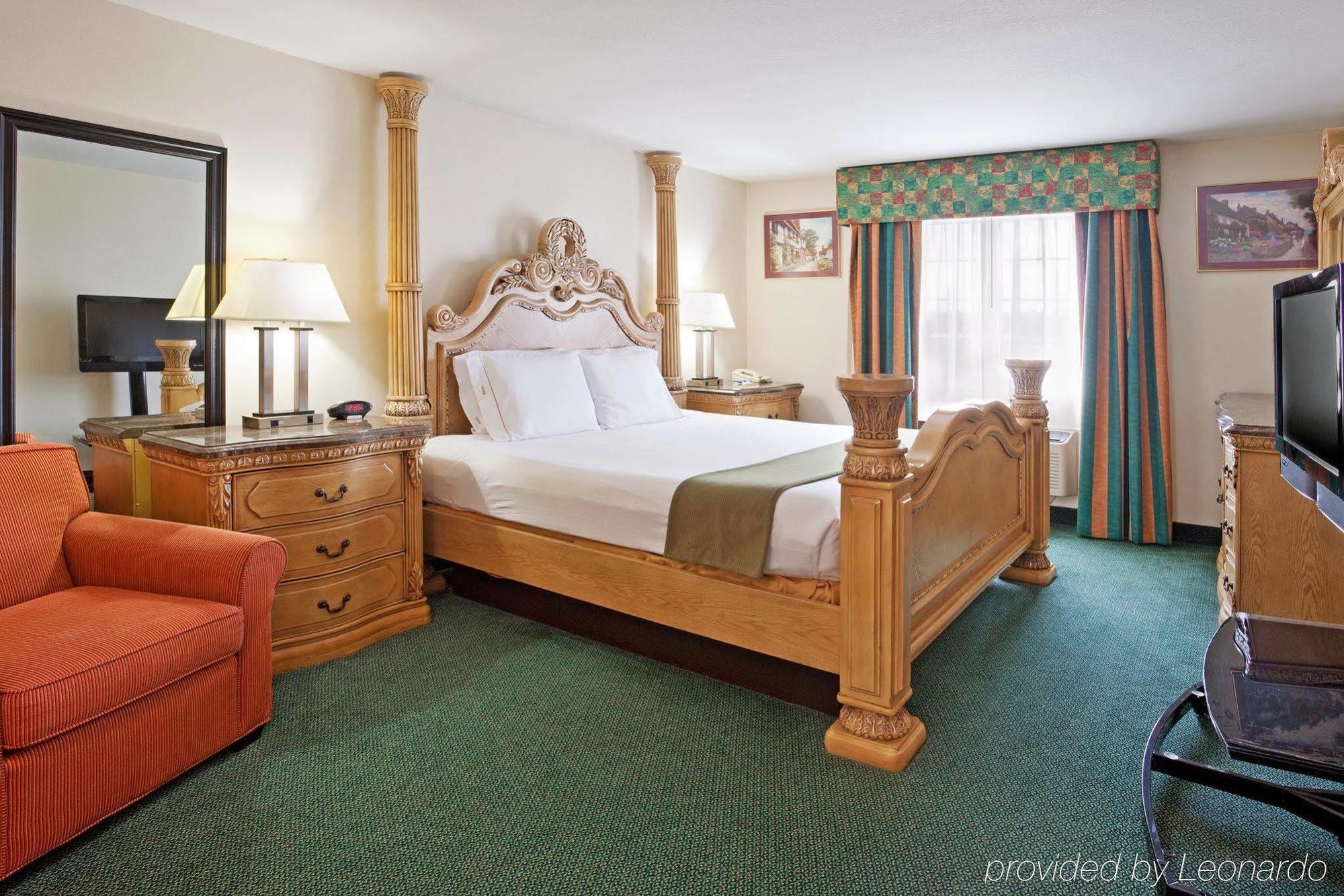 Holiday Inn Express Birch Run-Frankenmuth Area By Ihg Exterior photo